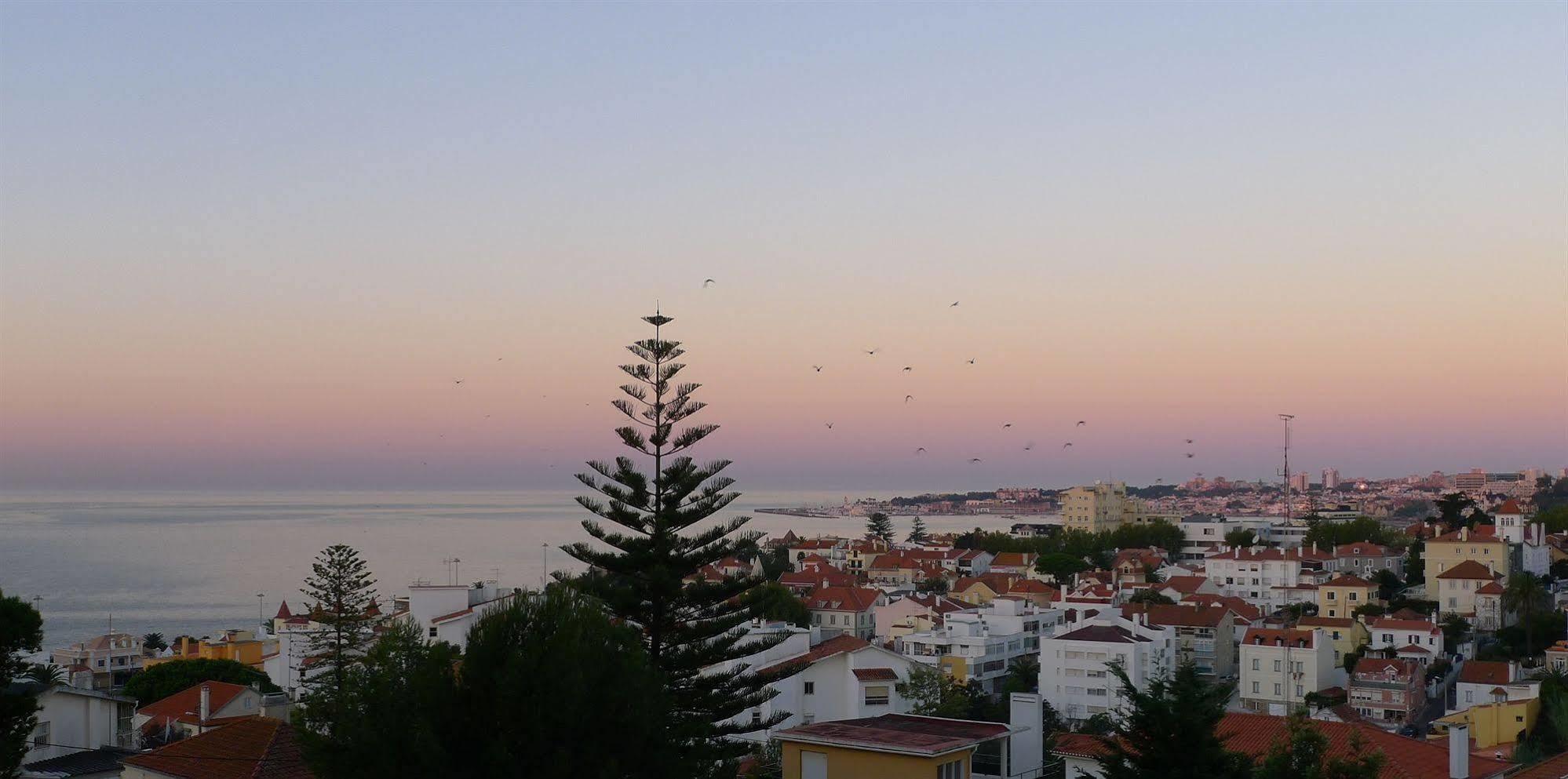Dolce Vita Guesthouse Estoril Exteriör bild